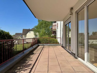 Große 3-ZW mit gemütlichem Sonnenbalkon in ruhiger Wohnlage in Kronberg/Oberhöchstadt | mit Garage