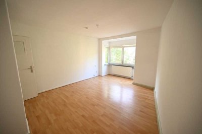 Helle 2-Zi-Whg. mit großer Wohnküche in Linden-Süd
