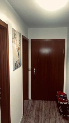 Gepflegte 4,5-Zimmer Maisonette in Weissach mit Garage