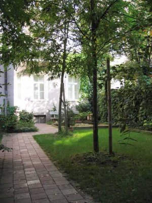 2-Zimmer-Wohnung mit Wohnküche in Sendlinger Jugendstil-Altbau