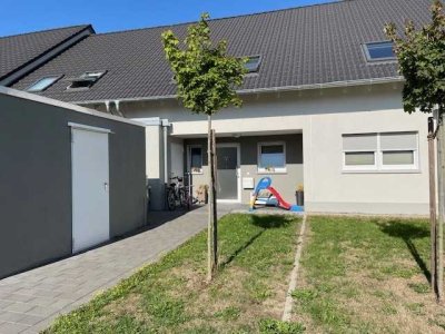 Moderne Doppelhaushälfte mit Terrasse in ruhiger Wohnlage von Soest!
