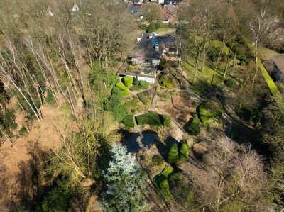 Residieren im Park. Traumhaftes Domizil mit grandiosem Grundstück.