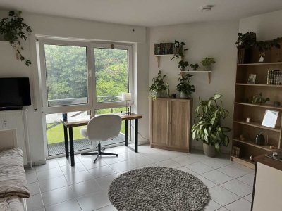 NEU MIKRO  "PUPPENSTUBE"  VOLL MÖBLIE - ZENTRAL RUHIG U 35 UNI & AGRICOLA