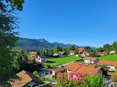 Helle 3,5-Zimmer-Wohnung mit Balkon in Siegsdorf