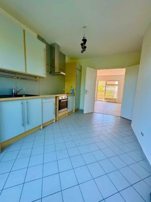 2 Zimmer-Penthouse-Wohnung mit 2 Balkone in Schöneberg