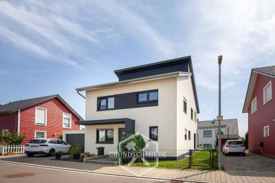 Modernes Einfamilienhaus mit Gartenparadies
