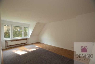 5792: Hilden Süd! Frisch sanierte und helle 3 Zimmer Wohnung!