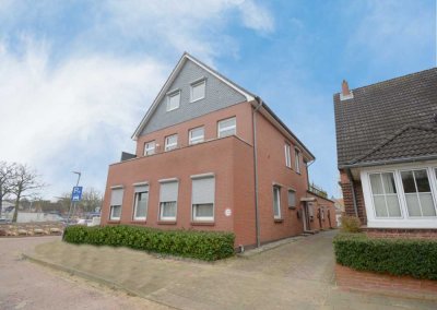 Helle Erdgeschosswohnung mit Terrasse in Zentrumsnähe von Heide