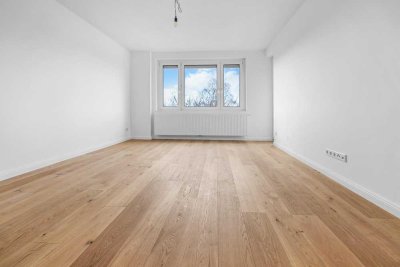 Erstbezug nach Sanierung: 2-Zimmer-Wohnung mit Loggia
