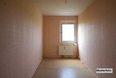 4-Zimmer-Wohnung nebst Loggia