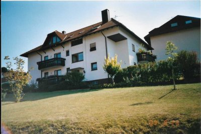 Gepflegte 2-Raum-Wohnung mit 2 Balkonen in Bühl-Neusatz