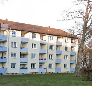 3-Zimmer- Wohnung mit Duschbad