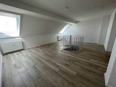 ** 3-Raum Maisonettenwohnung mit Balkon & Stellplatz**