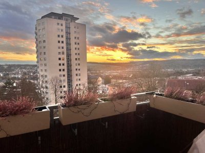 3 Zi. Ulm-Eselsberg/ Balkon Südwest+Weitblick/ Einbauküche/ 2 Aufzüge/ sofort verfügbar