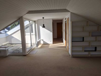 Gepflegte 3-Zimmer Dachgeschosswohnung in Fellbach-Schmiden