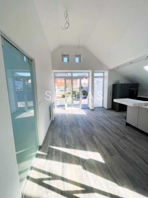 Zwei modernisierte Wohnhäuser mit attraktiver Rendite – EFH & MFH im Herzen von Simbach