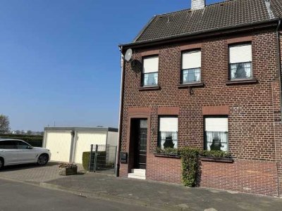 Preiswertes 4-Raum-Reihenendhaus in Kempen