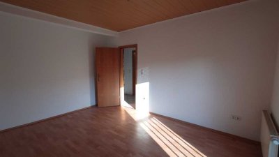 Renovierte 3-Zimmer-Wohnung im Dachgeschoss in Lüdenscheid zu vermieten  denscheid