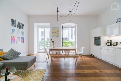 Stylisches Loft in Berlin-Mitte direkt an der Spree I 3–12 Monate I 80/20 I (Verlängerung möglich)