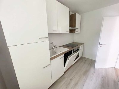 Helle 2,5-Raum-Wohnung mit Balkon & Einbauküche *vermietet*