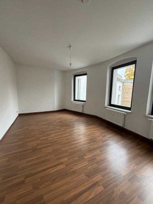 geräumige 2-Raumwohnung in zentraler Lage