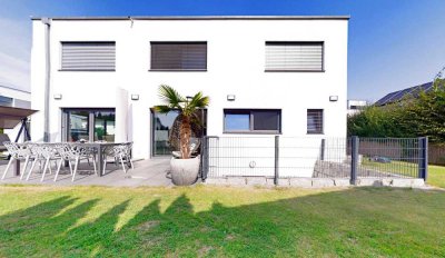 Großzügiges, modernes EFH mit Einliegerwohnung in Laupheim