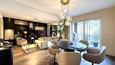 Luxuriöse möblierte Designer-Wohnung mit umlaufender Terrasse