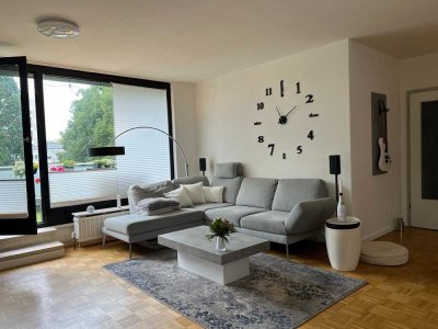 Zentral und doch im Grünen! Wunderschön modernisierte Etagenwohnung in Gladbeck