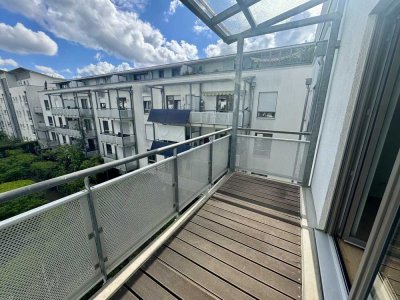 Sonnenhelle 2 Zi.-Wohnung mit Tageslichtbad plus Stellplatz mit Wallbox!