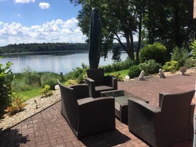 Natur pur ! Traumhafte Wohnung mit Blick auf den Schaalsee