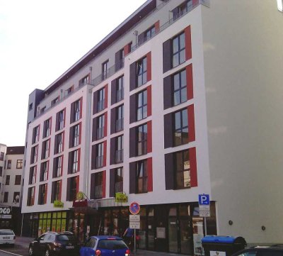 DIREKT gegenüber der Uni Hamburg! Nur für Studenten!