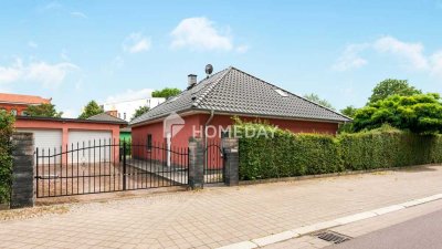 KfW-Effizienzhaus mit großzügigem Garten, moderner Ausstattung und durchdachtem Wohnkonzept