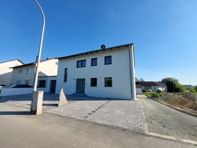 Souterrainwohnung - 2-Zimmer mit Gartenzugang und Stellplatz