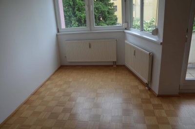 2-Zimmer-Wohnung in Innsbruck Pradl mit Balkon und Tiefgaragenplatz und Kellerabteil