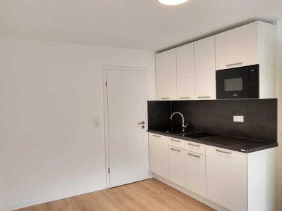 1Zi. Wohnung Nellmersbach: S-Bahn+möbliert+Küche+Parkplatz+Keller