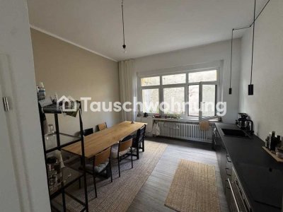 Tauschwohnung: Sanierte Altbauwohnung mit Wohnküche in der Altstadt