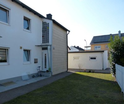 Reiheneckhaus mit Terrasse und kl. Garten im Ingolstädter Südwesten