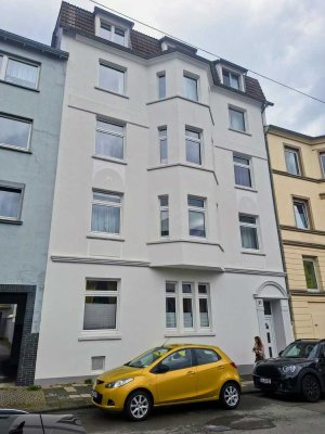Helle 4-Zimmer-Wohnung mit Balkon in Wuppertal-Elberfeld