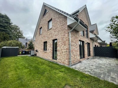 Neubau Doppelhaushälfte in ruhiger Familienlage von Rellingen