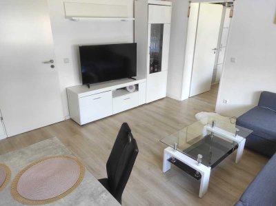 Ruhiges Wohnen im Grünen! Schöne sanierte 1,5 Zimmer-Wohnung zu vermieten