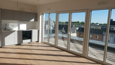 Erstbezug: Penthouse mit Dachterrasse und Balkon am Grafenberger Wald