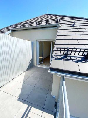 Dachgeschoß mit Aufzug, Dachterrasse und Stellplatz-Taunusstrasse