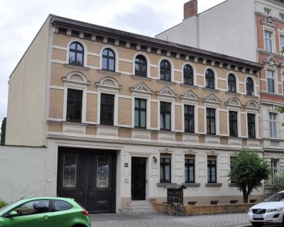 Ruhige 2-Raum-Wohnung über 2 Etagen als Reihenendhaus