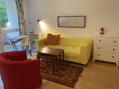 +++Möblierte 1-Zi-Whg mit Balkon und Carport+++ Bitte nur Anfragen mit Interesse an ETW und Carport