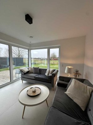 Luxuriöse 4-Zimmer Erdgeschosswohnung mit Garten in Steinburg