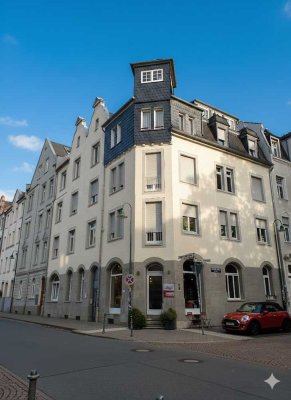 **Rarität im Martinsviertel **  Helle 3-Zimmer-ETW mit Balkon in historischem Stilaltbau