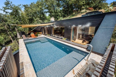 NEW YORK TIMES FEATURED: Reduktion in ihrer luxuriösesten Form. Einzigartige Architekten Villa - 25 Minuten von Wien