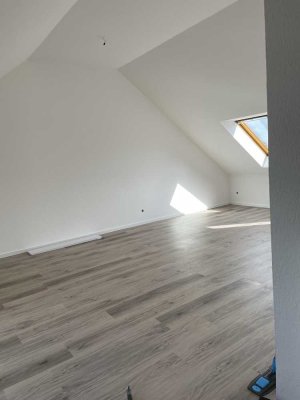 Sonniges 1-Zimmer-Loft in zentraler Lage in Neuss