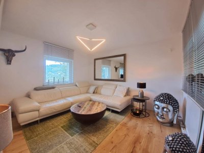 Ruhe pur: Geschmackvoll saniertes Haus mit Wochenend-Idyll