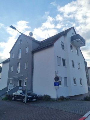 Kapitalanlage: 2-Zimmer-ETW mit Balkon